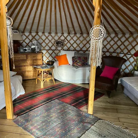 Luxury tent Yourte En Provence Besse-sur-Issole